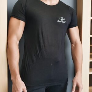 camiseta estilo básico premium- Negra Red Bull