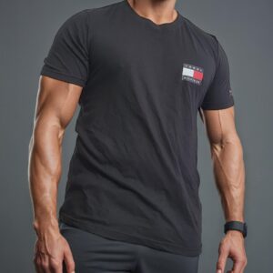 camiseta estilo básico premium- Negra Tommy